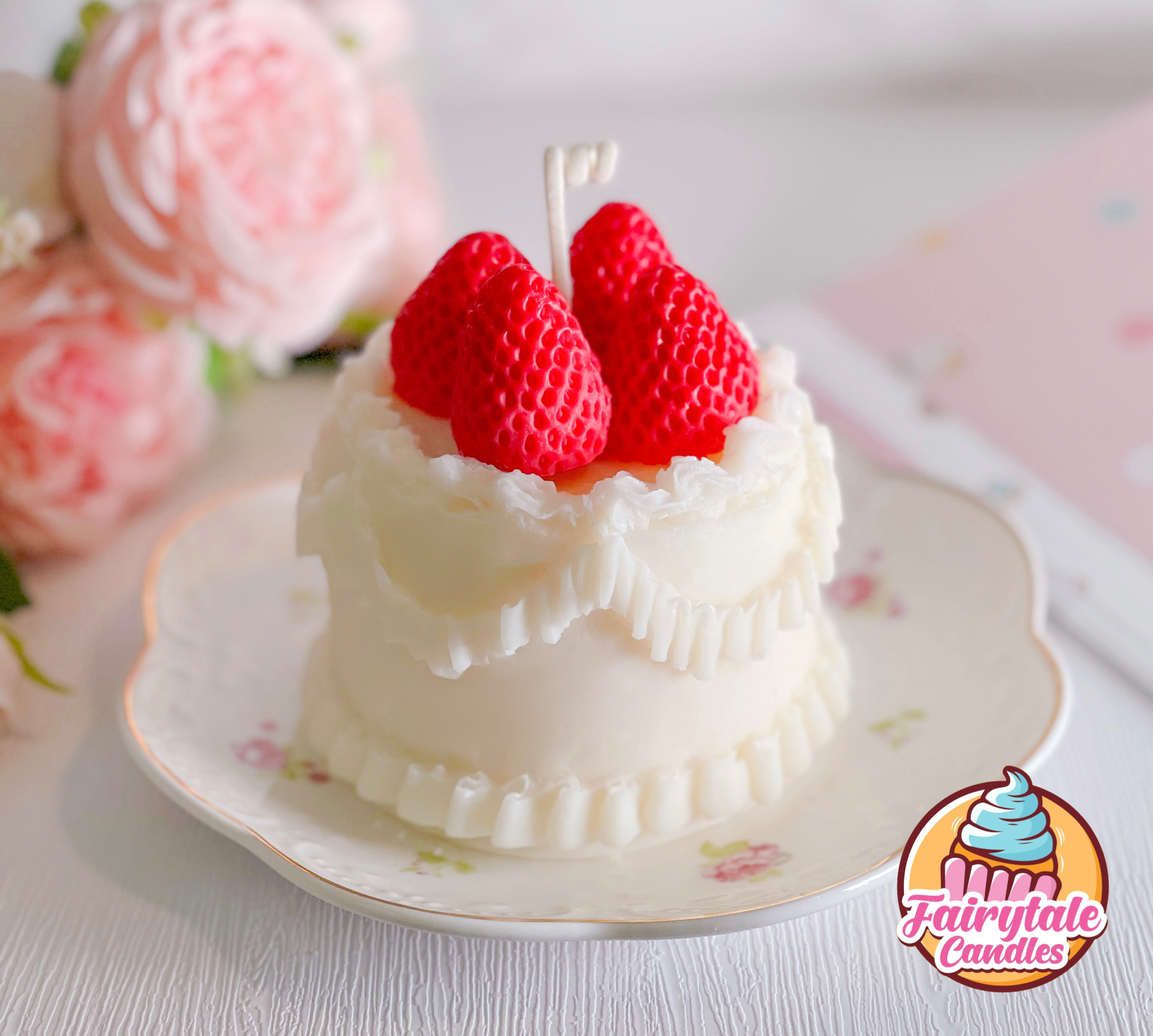 Mini Strawberry Shortcake Candle – Realistic Dessert Candle