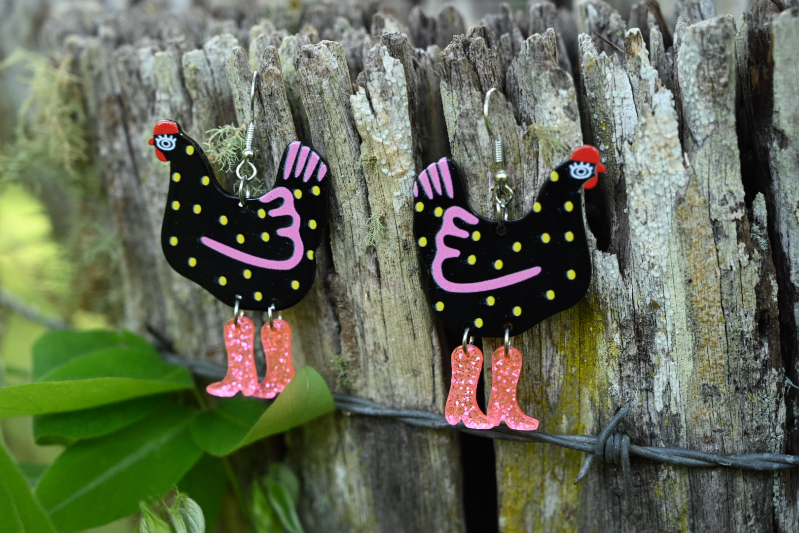 Chickens in boots - Earrings