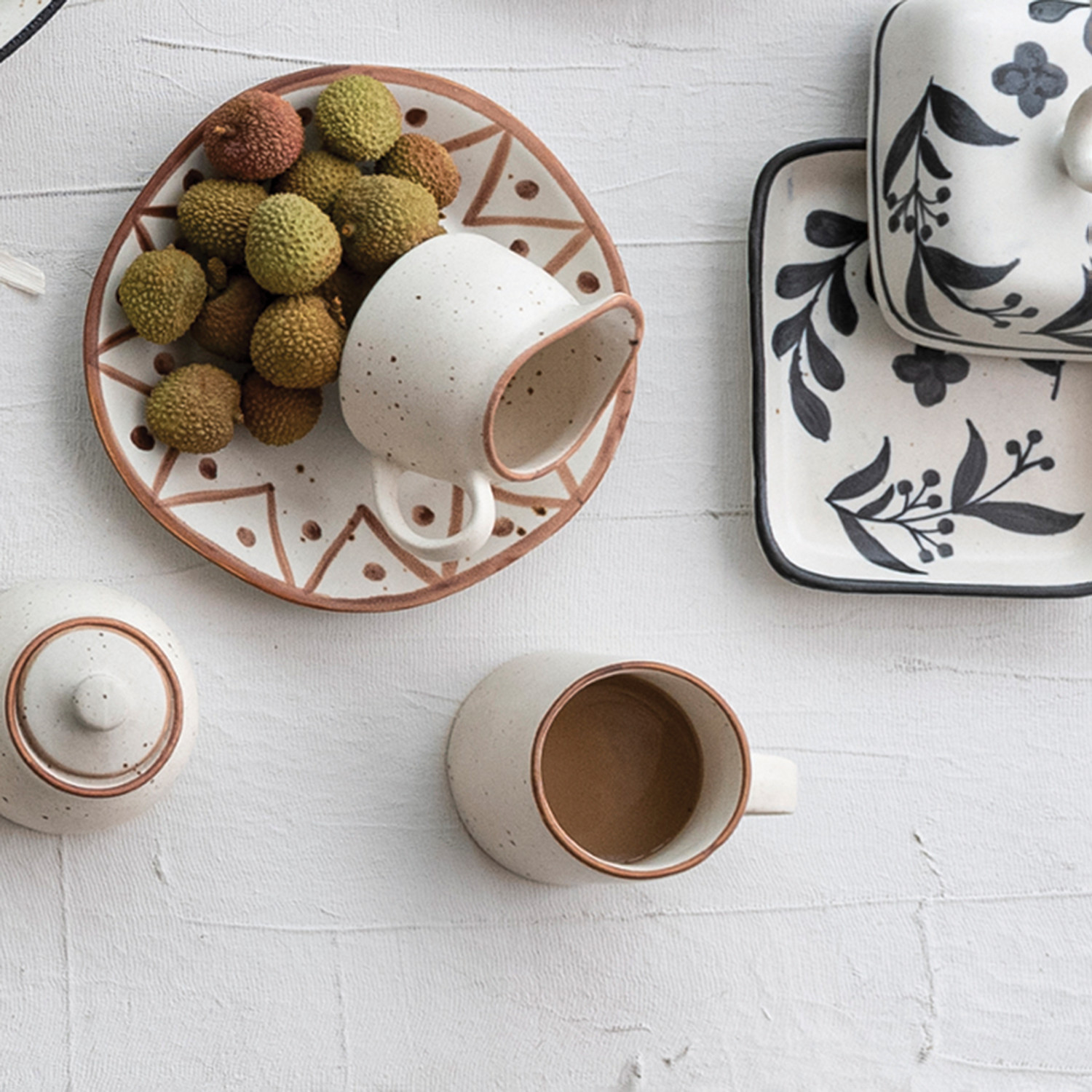 Neutral stoneware mug - Nest & Nook Sonora Boutique