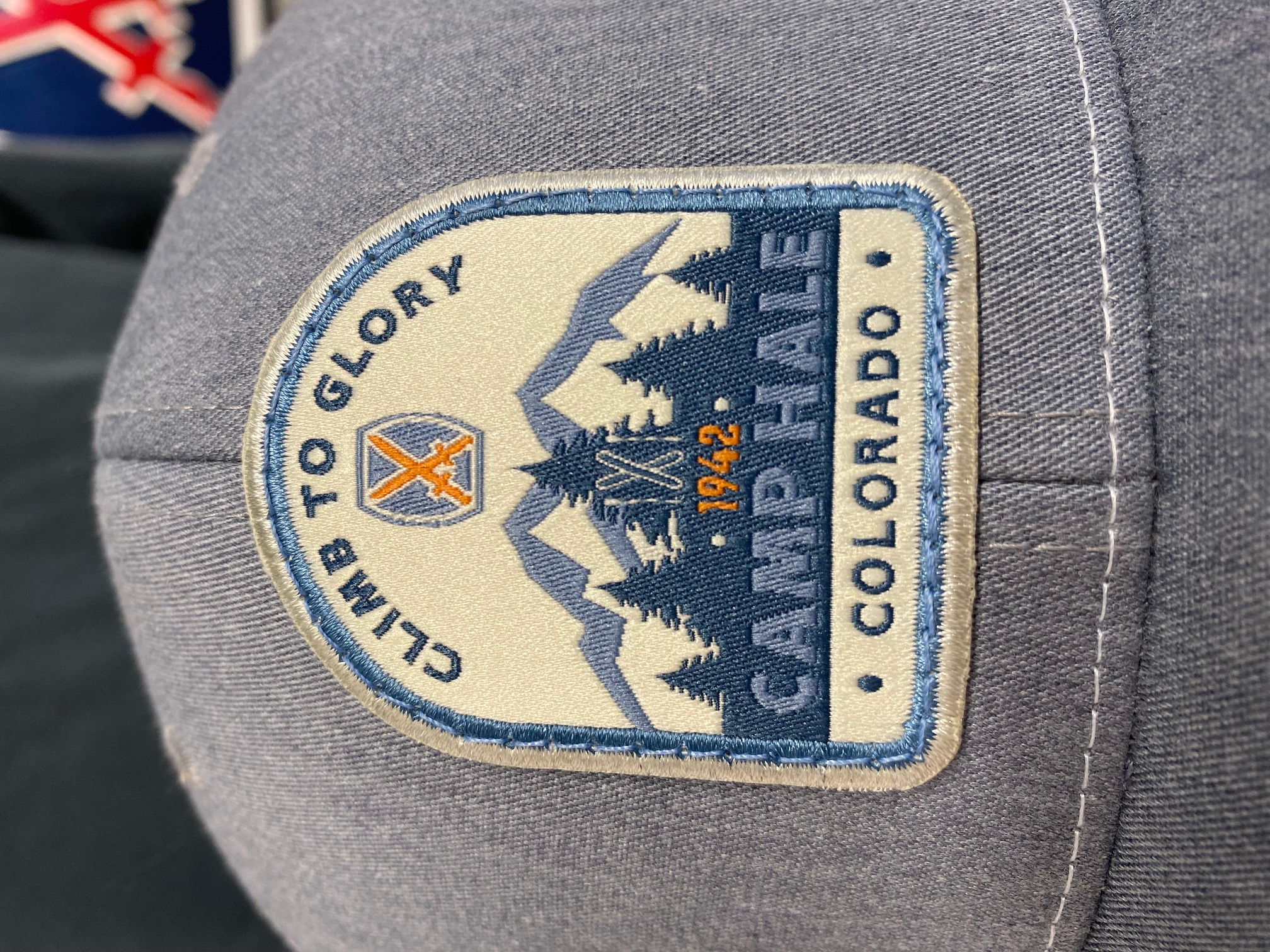 Camp Hale Grey/White Hat