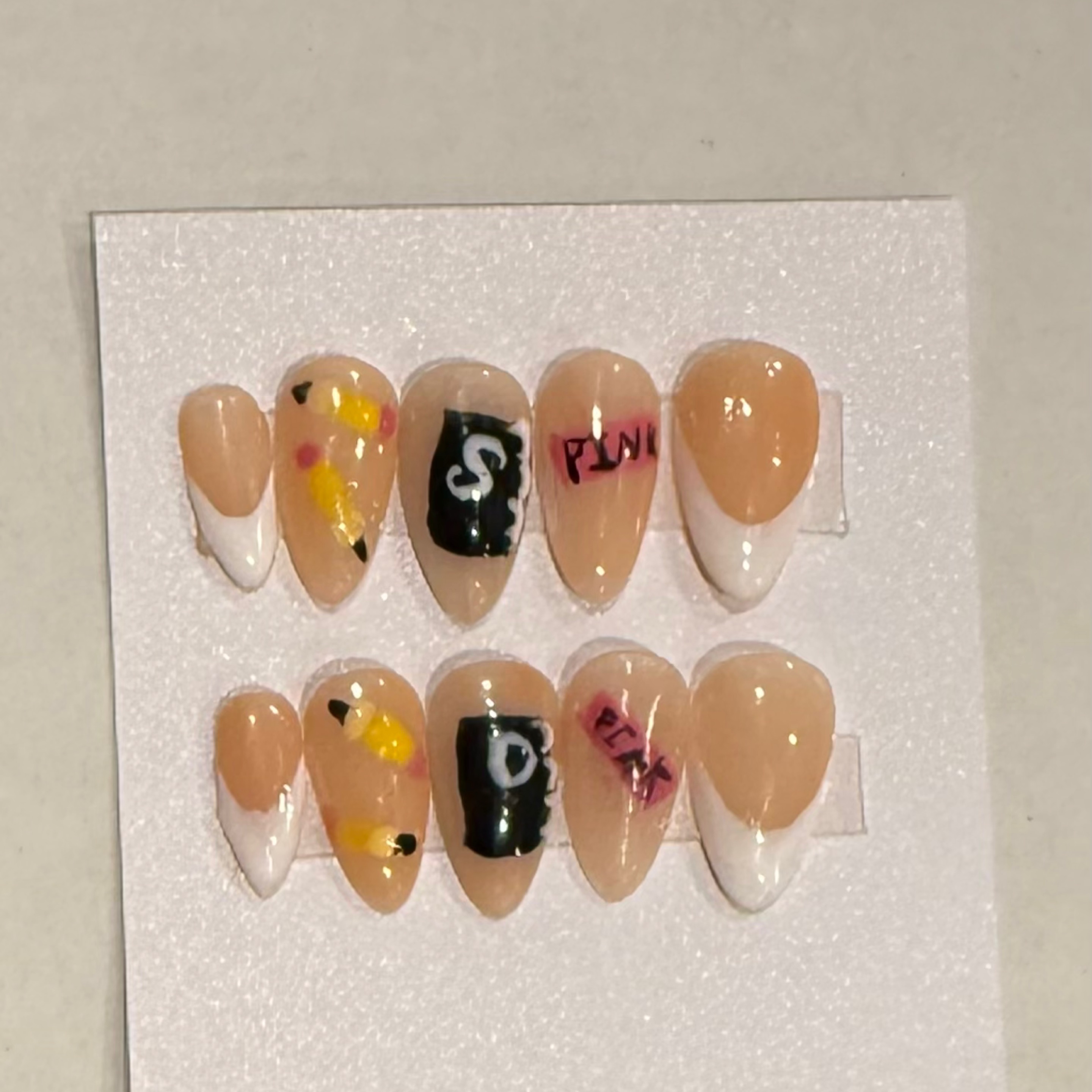Back to school hand-painted nail set
