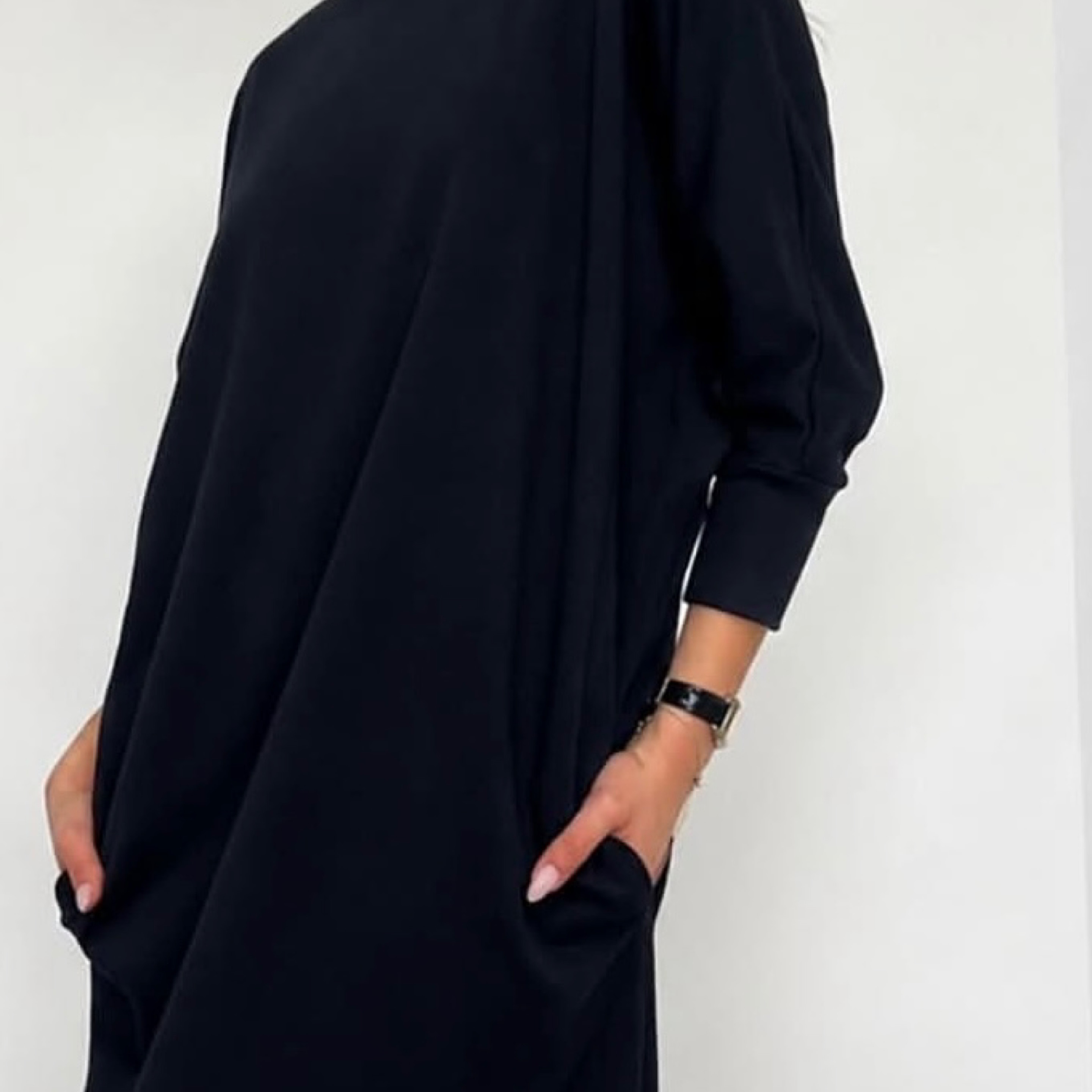 Batwing Dress with Matching Headband in Black — product photo
