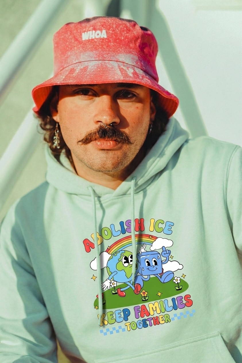 Families First Hoodie FROSTY GREEN