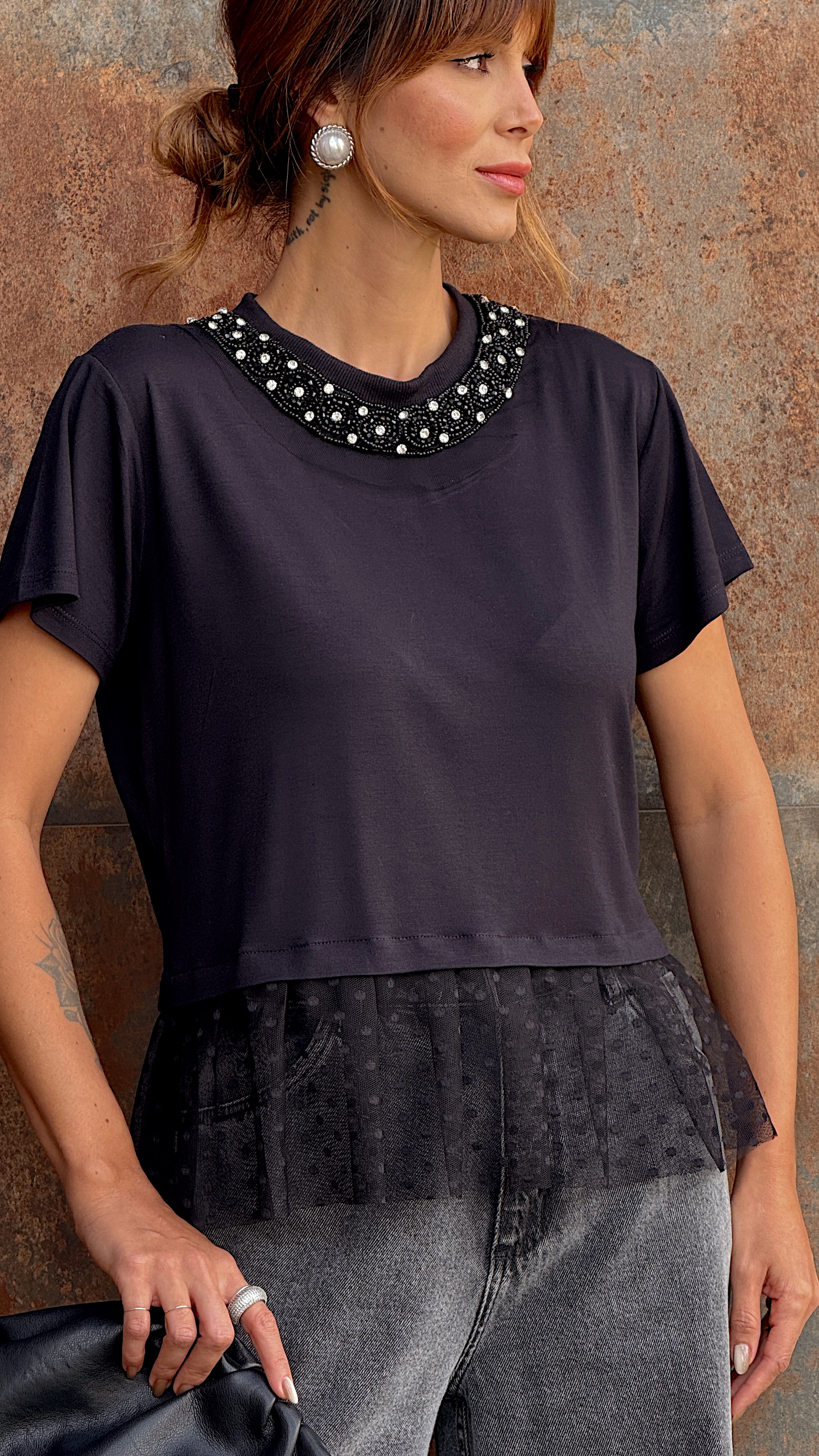T-Shirt Elegance com Pedrarias