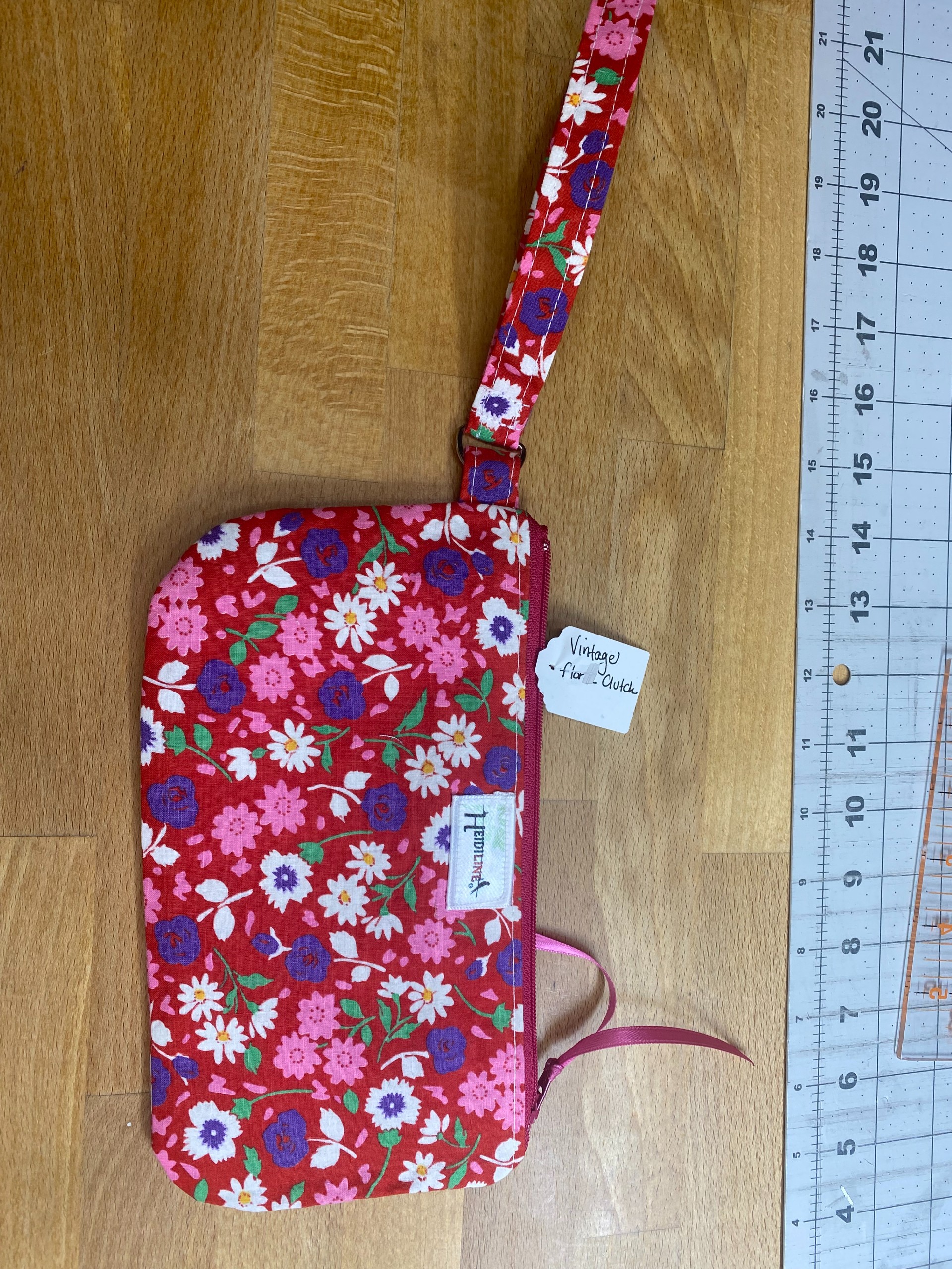 Vintage Floral Zip Clutch