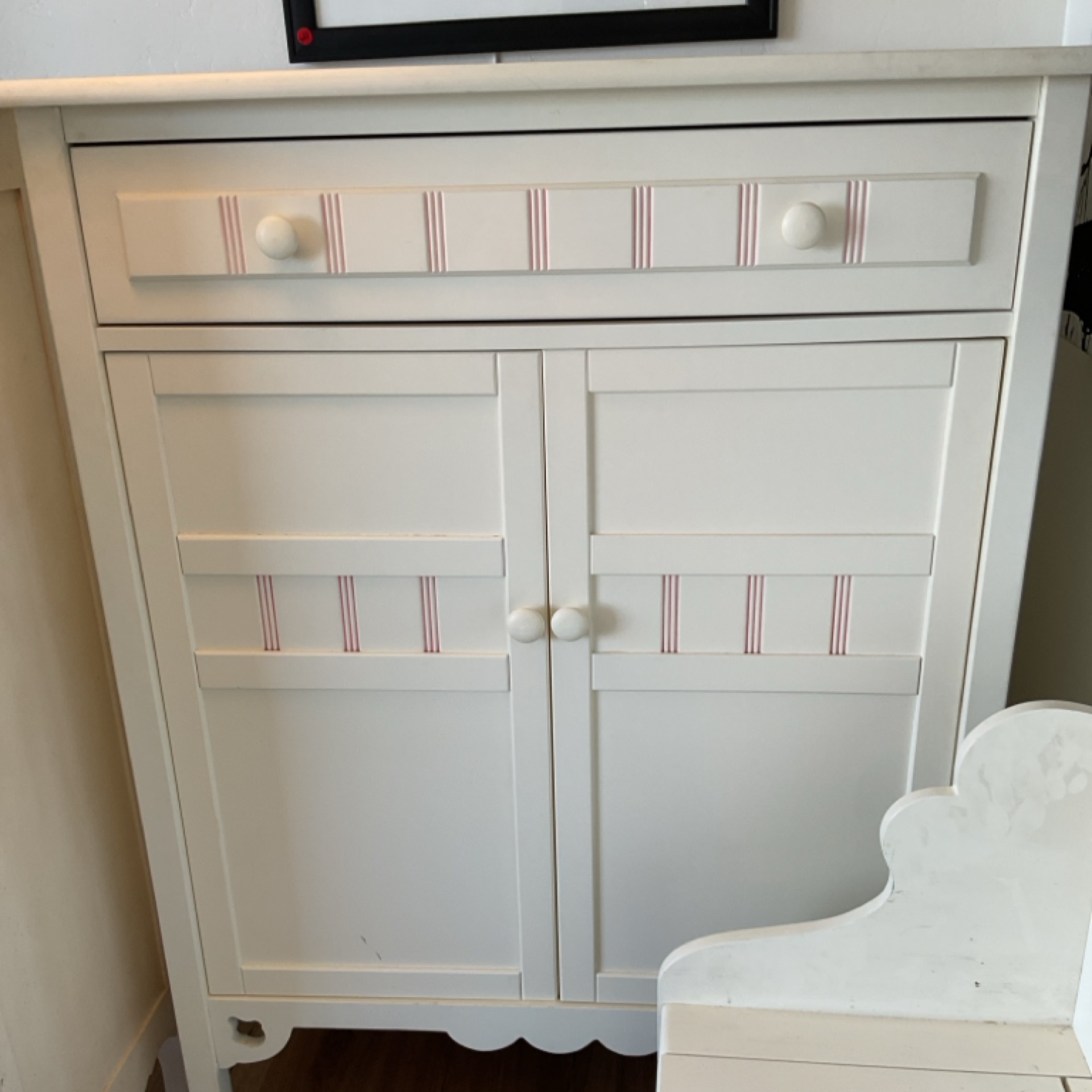 Child dresser