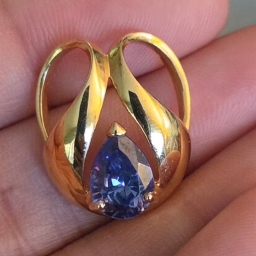 Vintage Ross Simmons Gold Vermeil Sterling Tanzanite Pendant