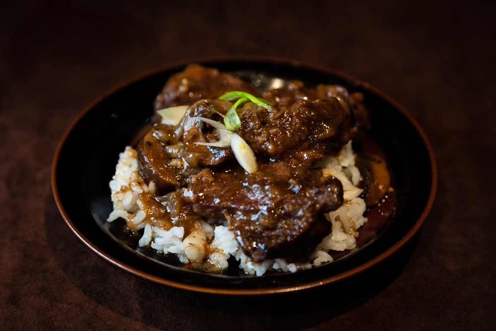 Braised Beef & Garlic Confit Rice