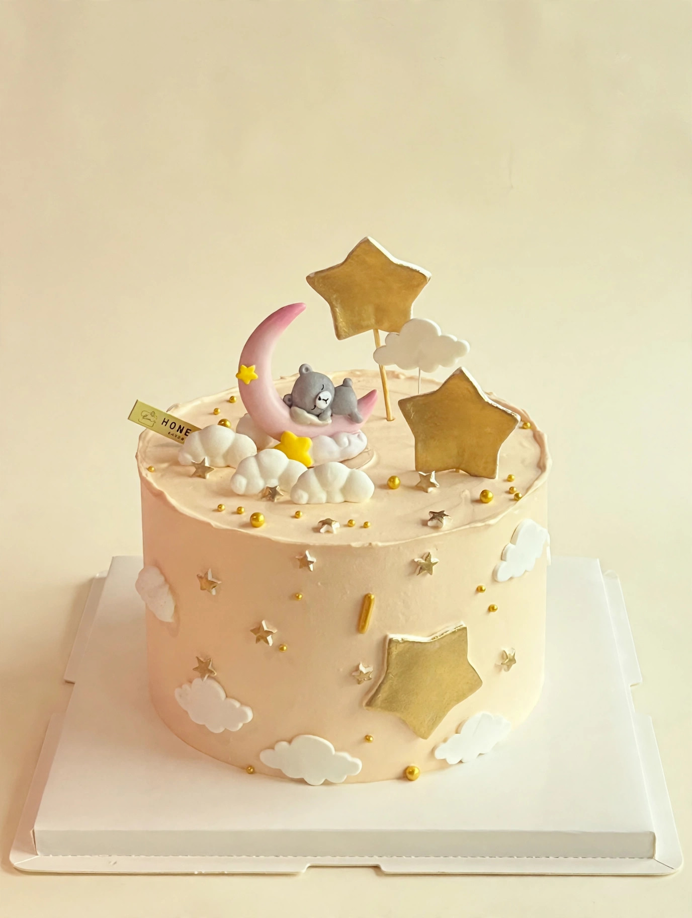 Sleepy Moon Bear Cake — HoneyMe Bakery, Bellevue