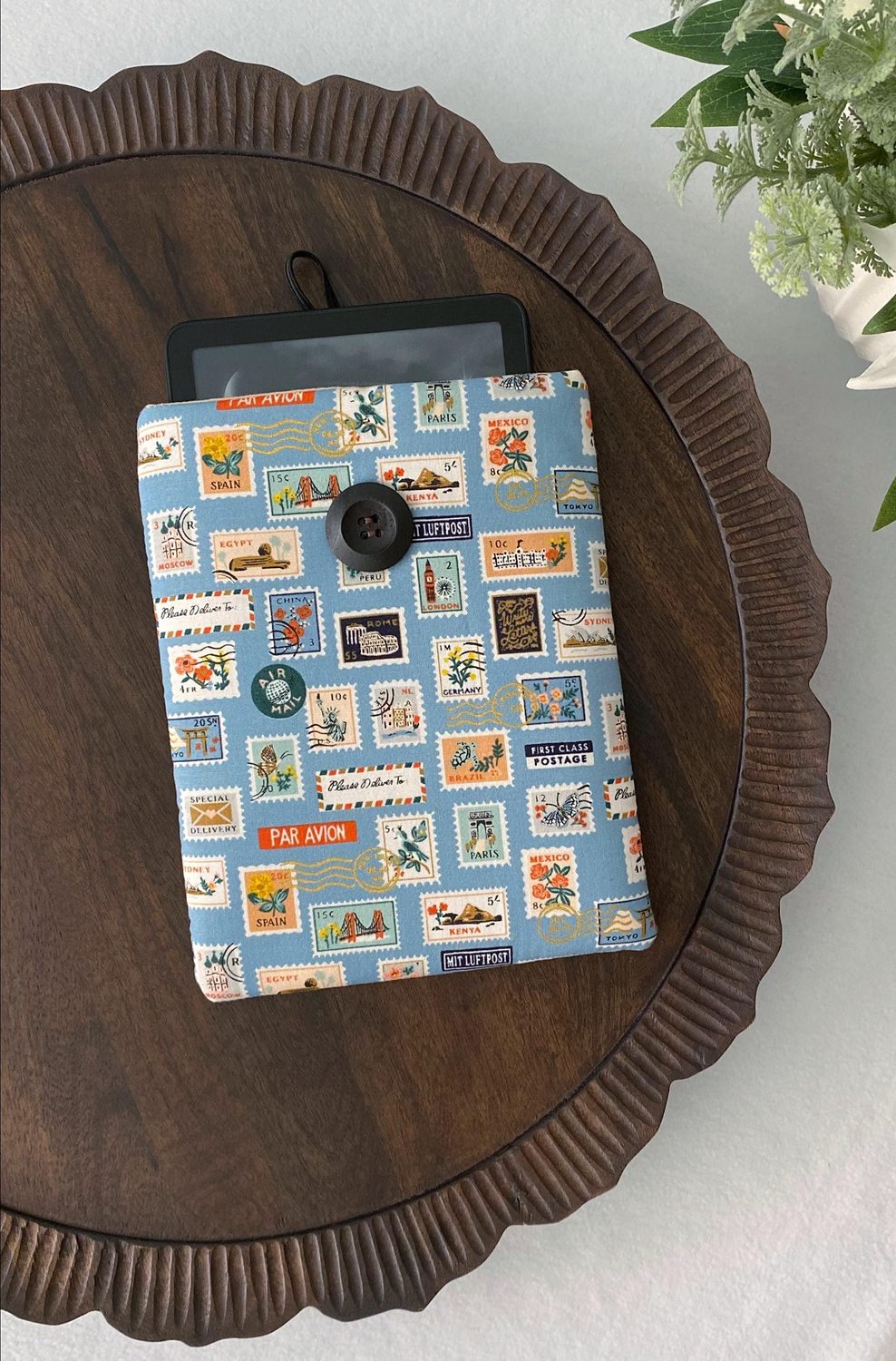 Kindle Paperwhite Cover – Postage Stamps, photo 6 of 9