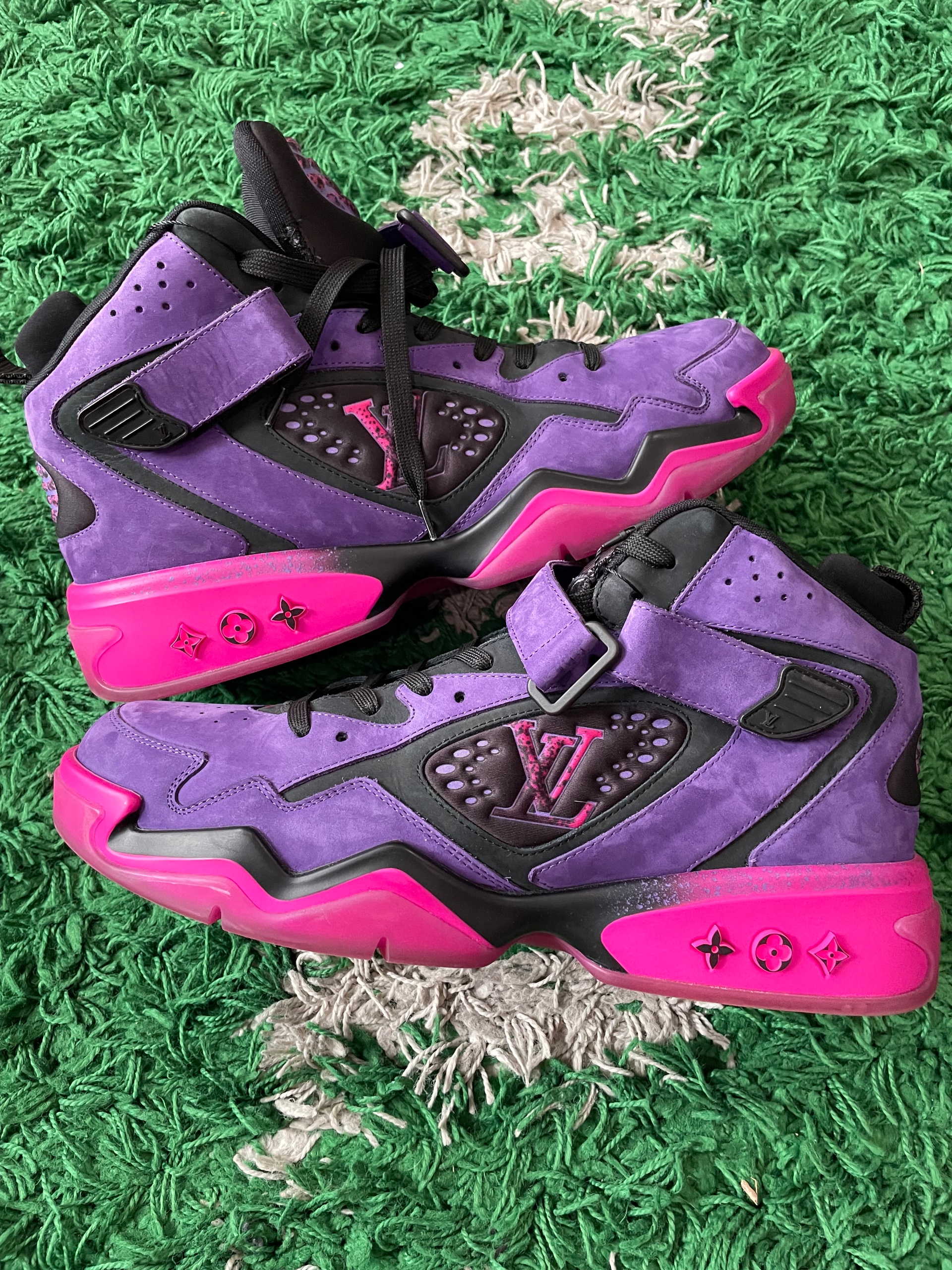 Louis Vuitton trainers 2 high-top sneakers pink mode sole size 10 (used)
