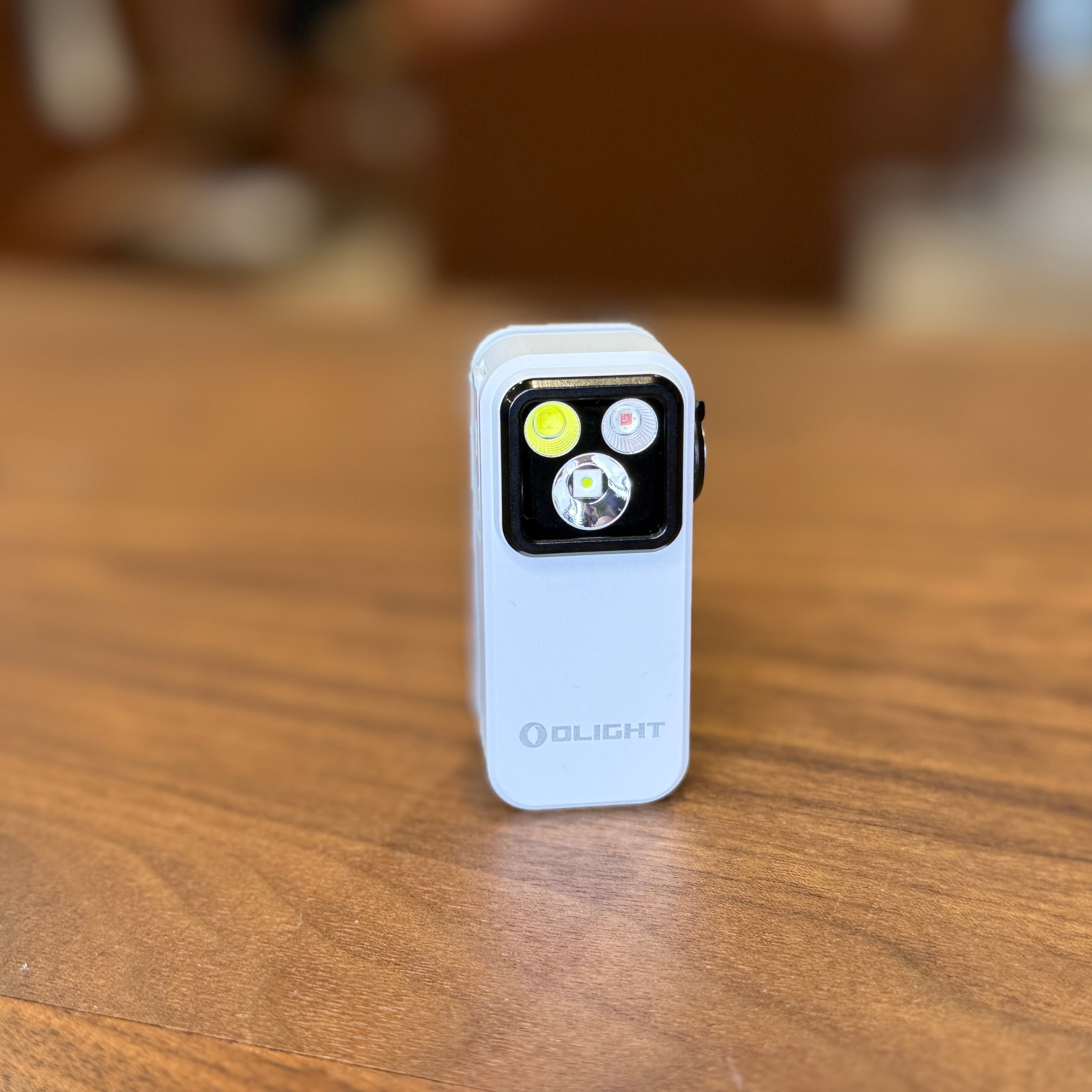 Olight Oclip Pro White
