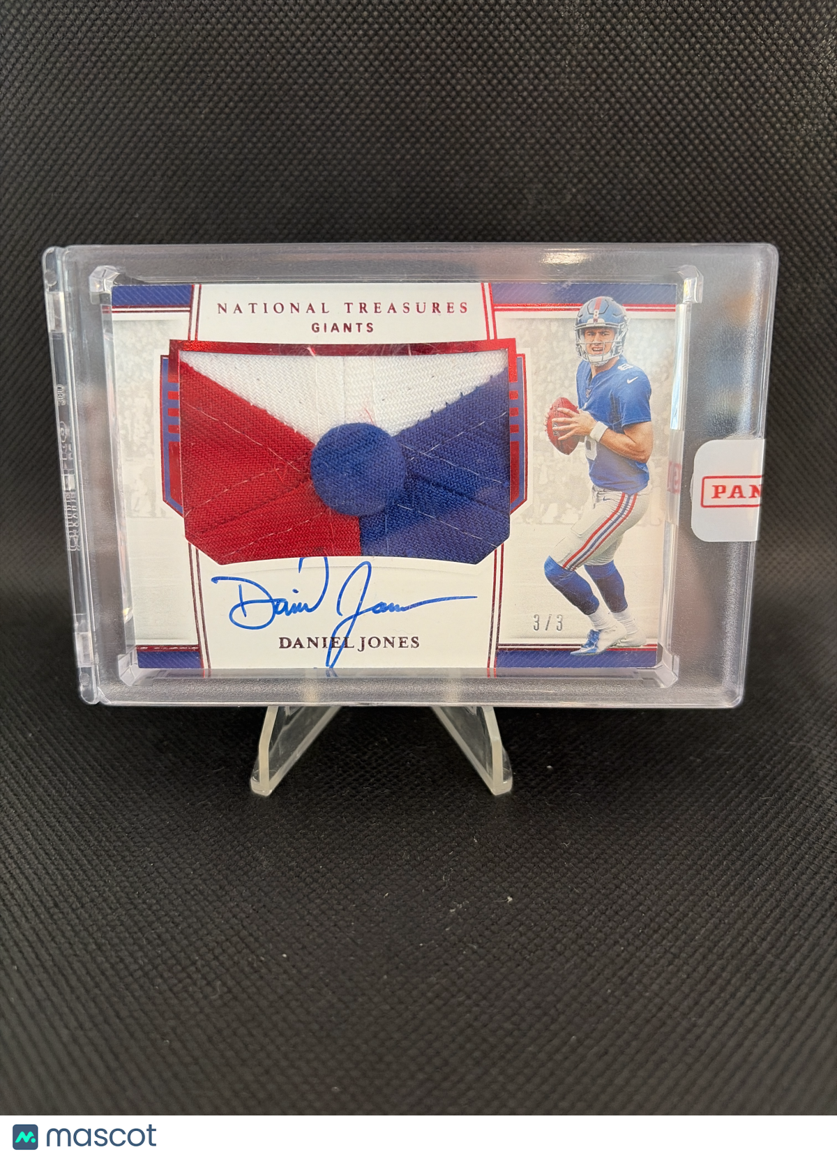 2020 Panini National Treasures Daniel Jones Ruby / 3 Patch Auto