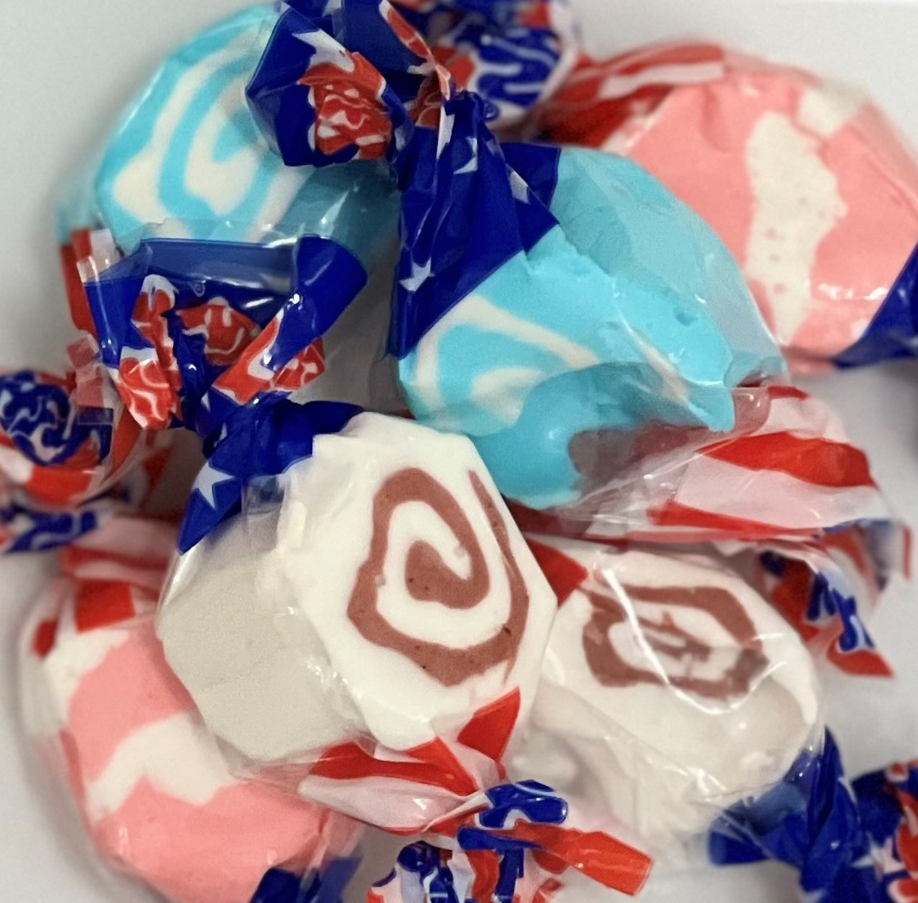 Taffy Stars & Stripes 2.5lb
