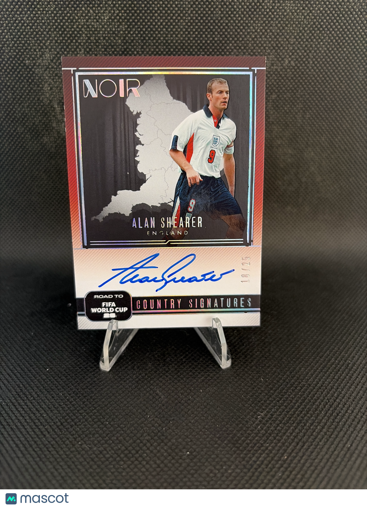 2025 Panini Noir Road to FIFA World Cup Country Signatures Alan Shearer /25