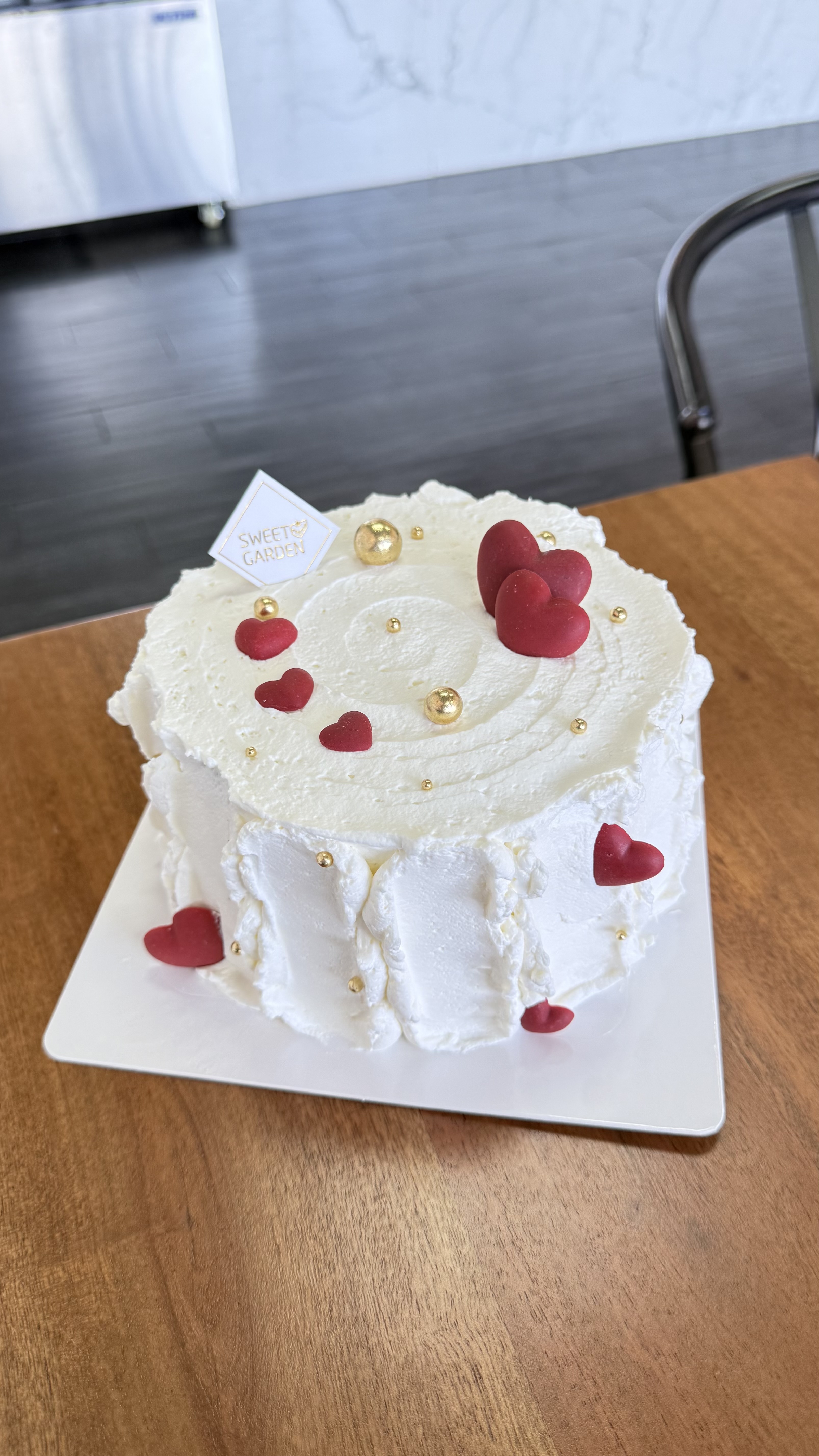 4" Valentine's Cake