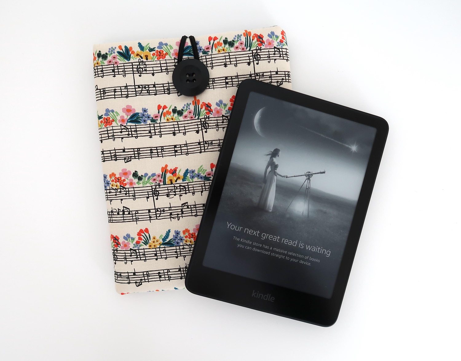 Kindle Paperwhite Cover – Music Notes, photo 4 of 7