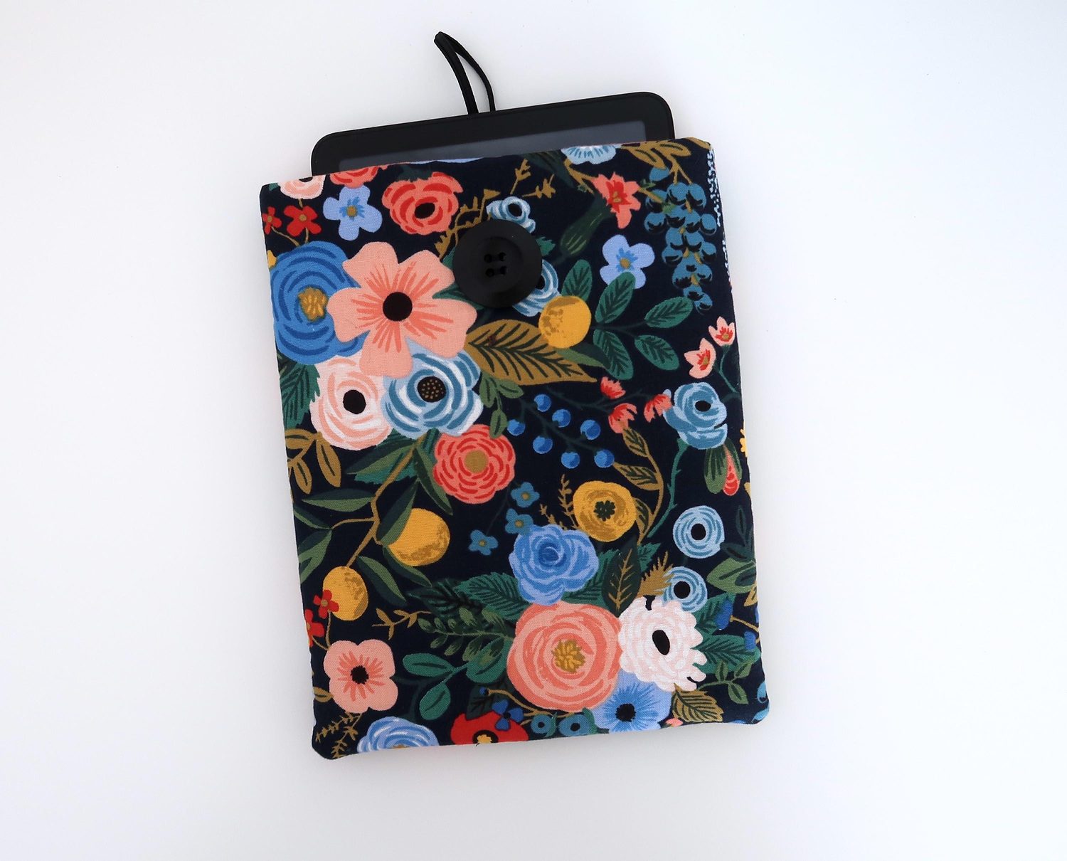 Kindle Paperwhite Cover – Garden Party Navy, photo 3 of 5