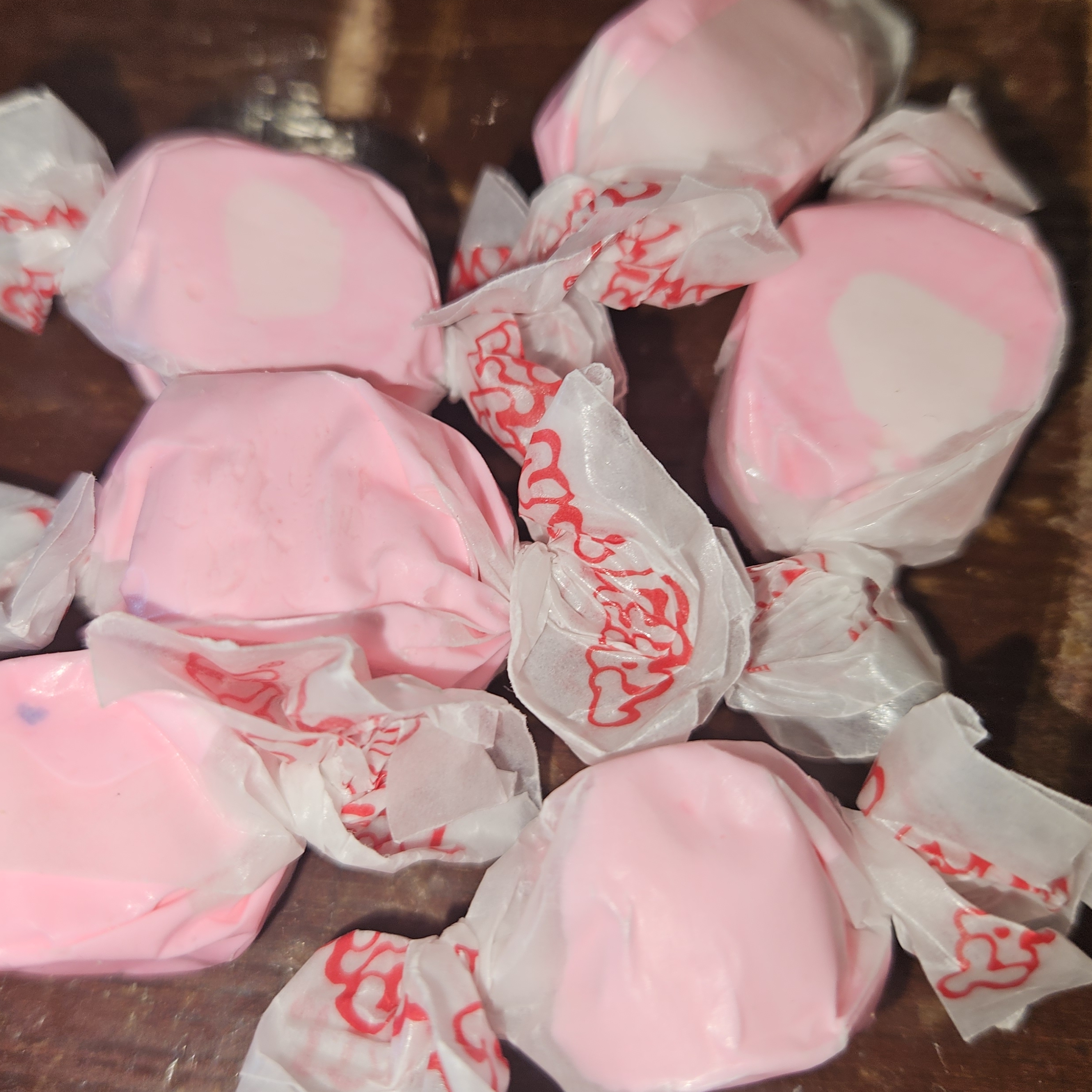 Bubble Gum Taffy 2.5lb