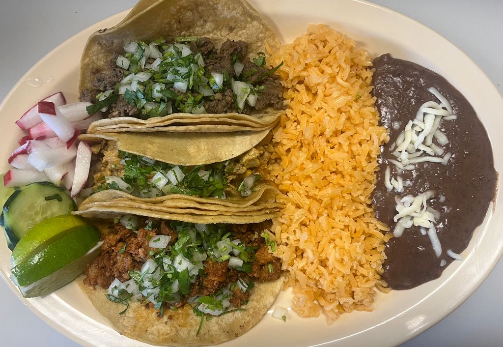 3 Street Tacos Platter at Taqueria El Jalapeño Autentica comida Mexicana in Bethesda, MD 20814 | YourMenu® Online Ordering