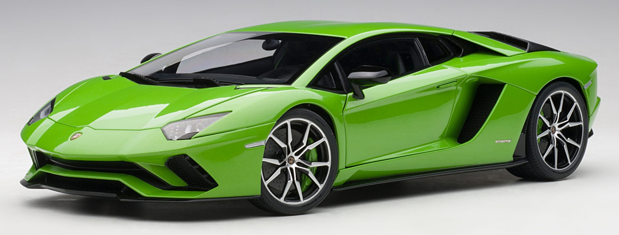 79133 Lamborghini Aventador S