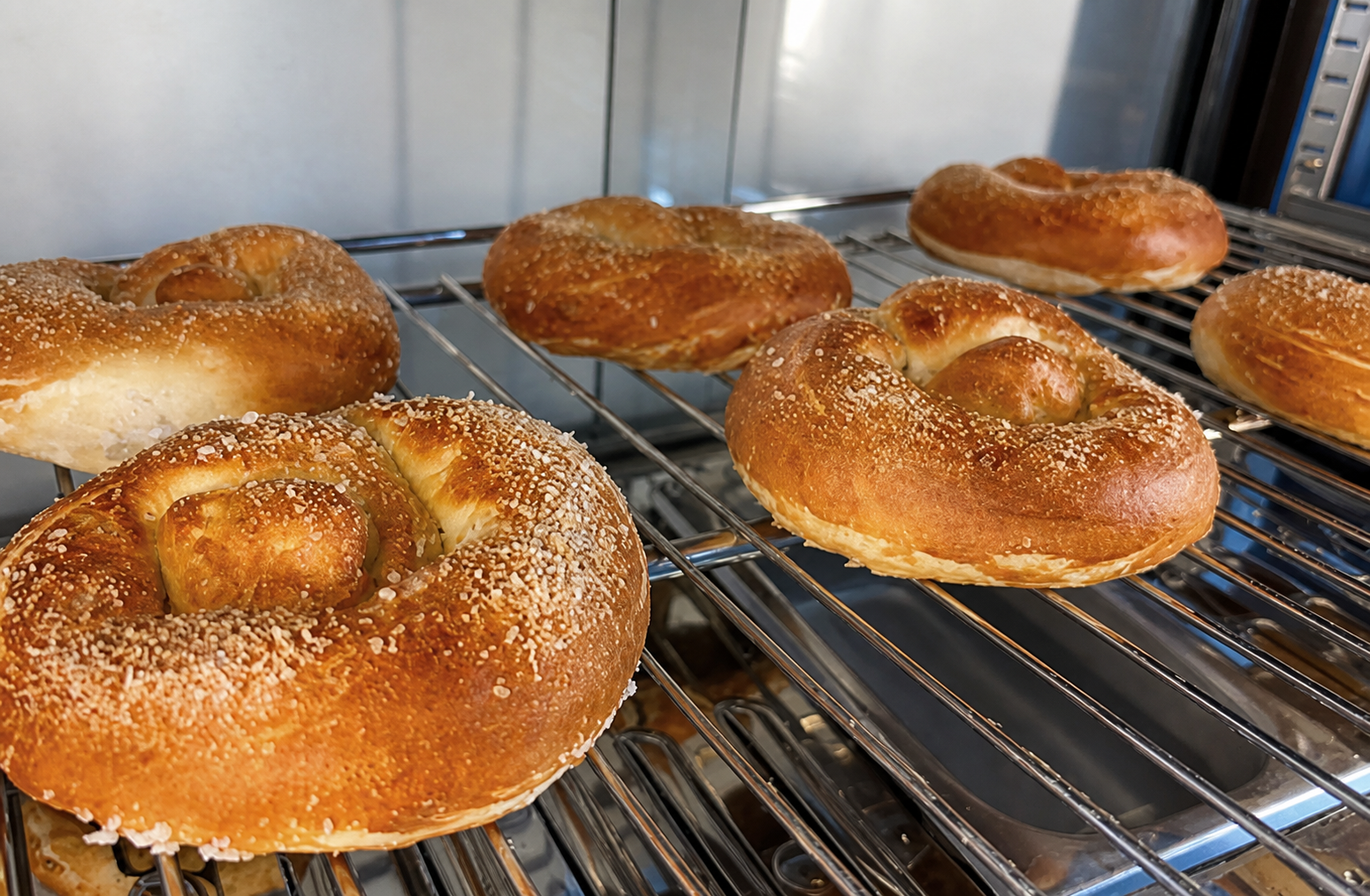 Warm Pretzel at BubbleBrew