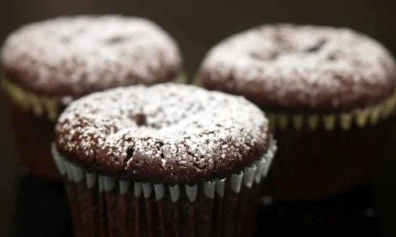 Flourless Dark Chocolate Cupcake