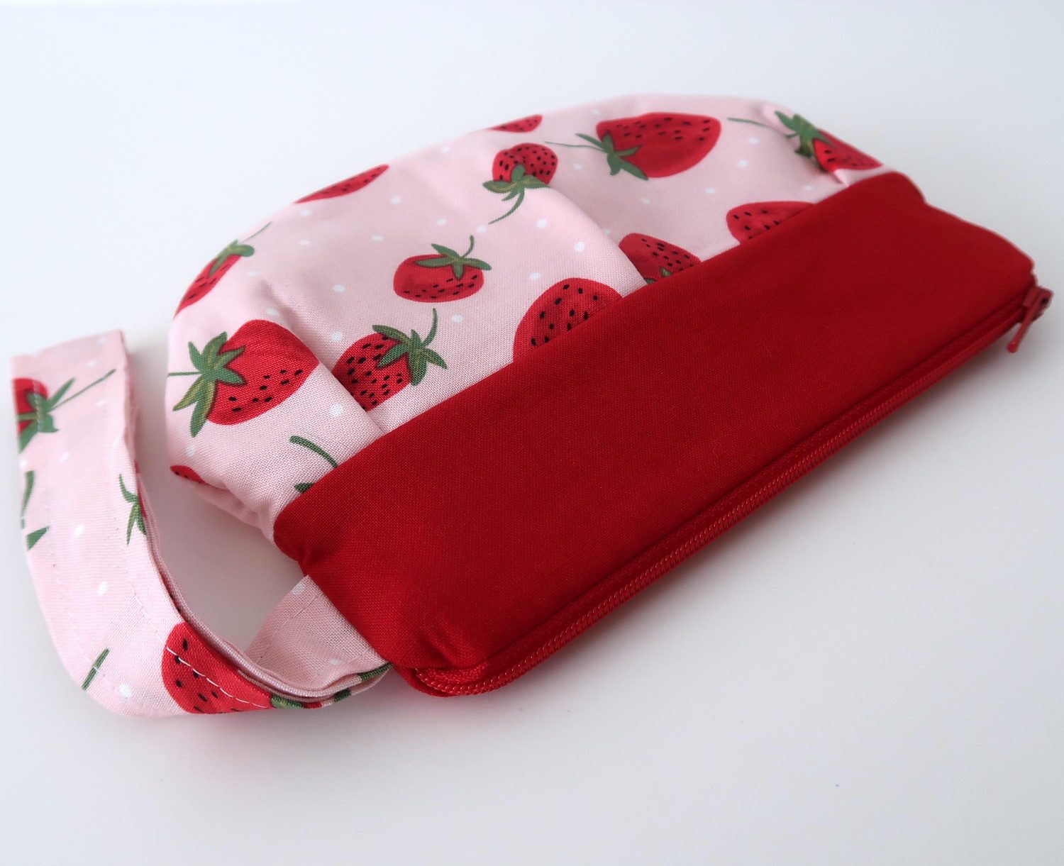 Pleated Wristlet – Strawberries & Dots, photo 7 of 7