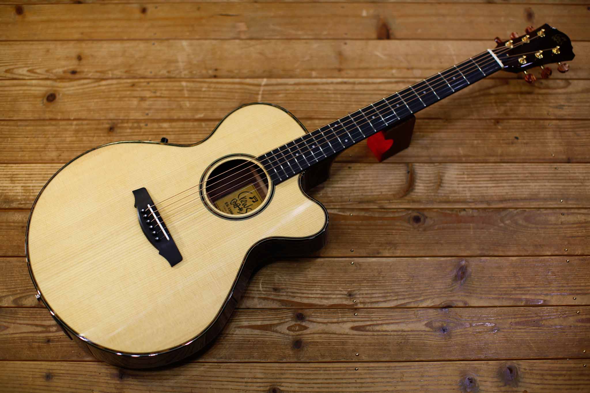 Crews ES-1500C Natural 2022年製