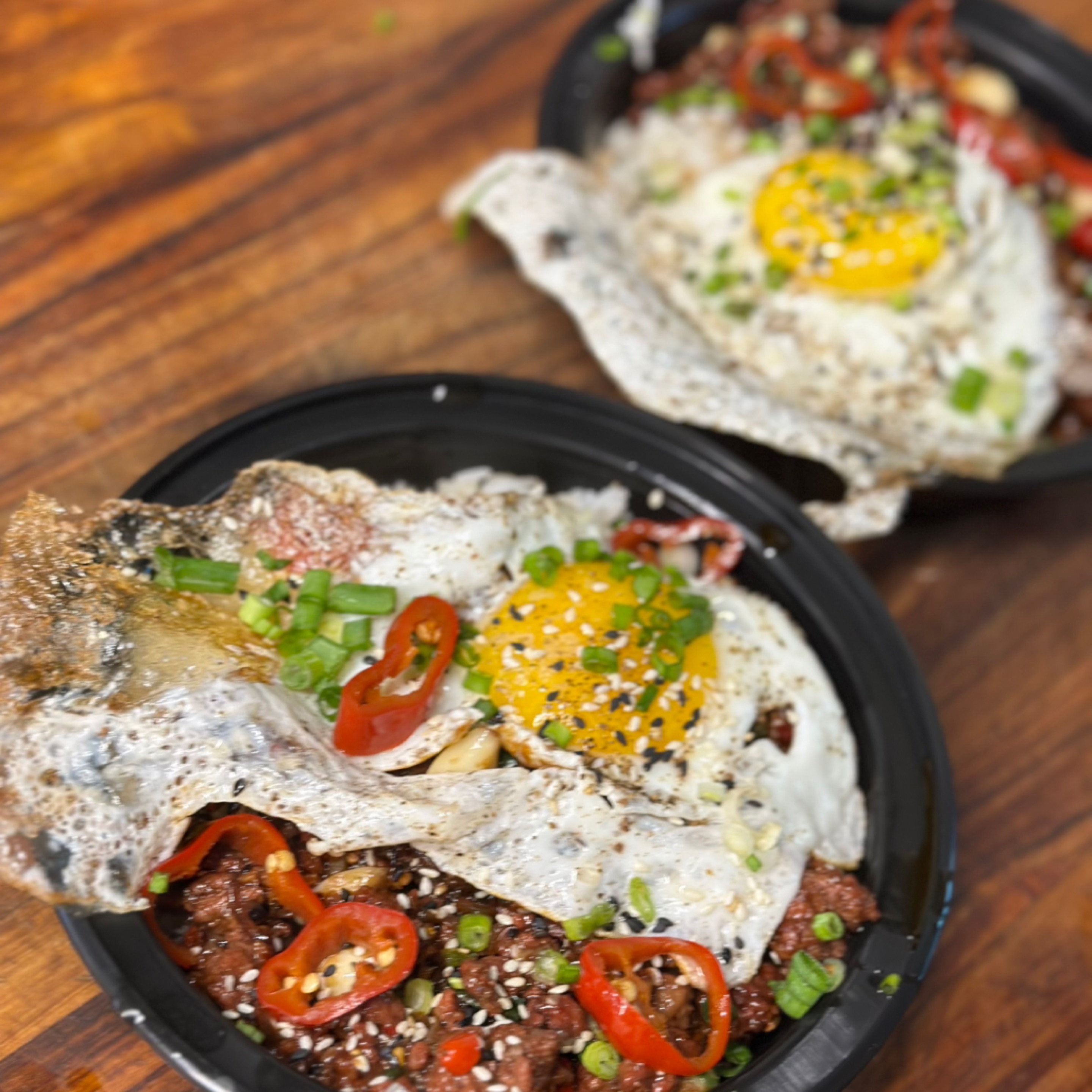 7. Spicy ground beef donburi bowl