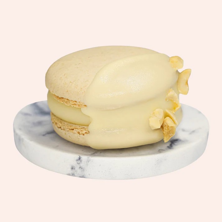 White Chocolate Snickers Macaron