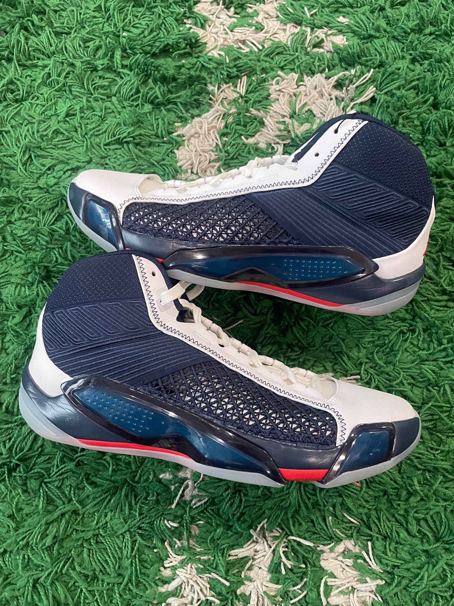 air Jordan 38 Howard bisons pe size 11.5 (new)